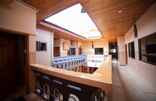 Accra Hotel | Bombay Hotel