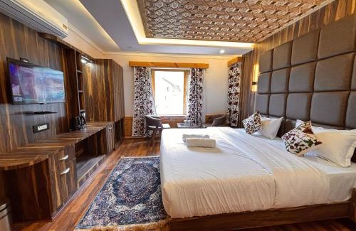 Laripora Hotel | Bombay Residency