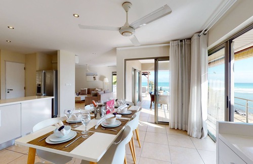 Pointe aux Biches Apartment | Bon Azur Beachfront Suites & Penthouses with LOV