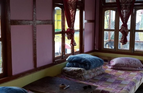 Rishop House | Bon Sanket Homestay