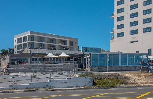 Big Bay Apartment | Bona View G36 by Host Agents