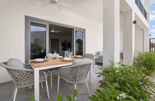 Playa Apartment | Bonaire Beach Apartment 2 with communal pool and diving facilities