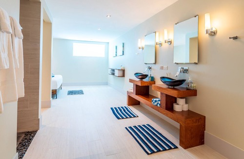 Kralendijk House | Bonaire Beach Villas - Villa 3 - Brand New Ultra luxurious villa!