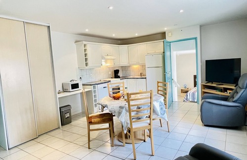 Forges-les-Bains Apartment | Bonaparte : Nice flat located 350 meters from the thermal baths (Parking)