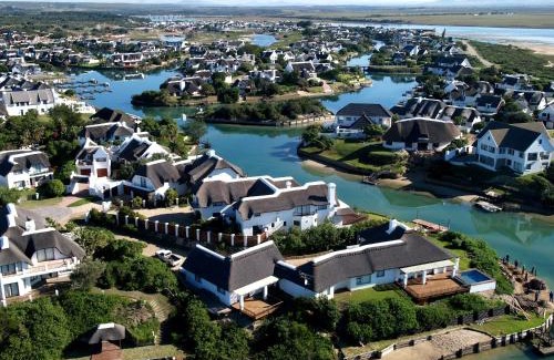 Saint Francis Bay House | BonBini Guest House
