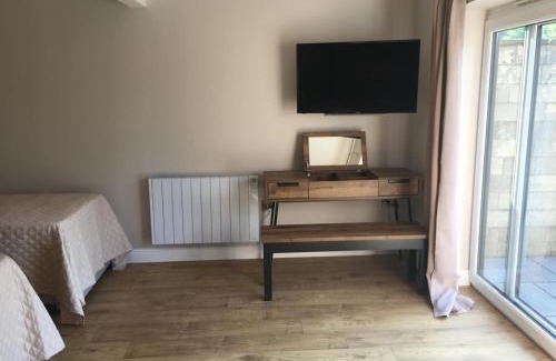 Upton St. Leonards Apartment | Bond End Road Annex Upton St Leonards - Ideal for Cheltenham Races