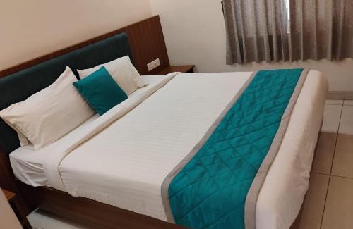 Anekal Hotel | Bond