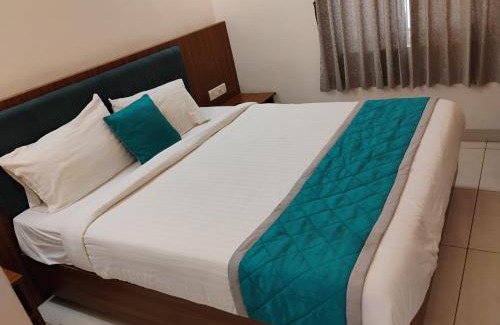 Anekal Hotel | Bond