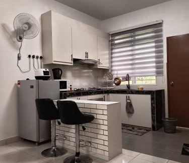 Banting House | BONDA ASMAH HOMESTAY Olak Lempit near KLIA