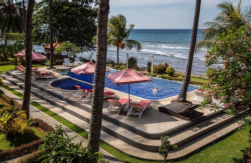 Bondalem House | Bondalem Beach Club - north Bali vacation paradise