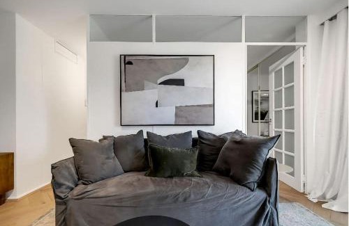 Bondi Junction Apartment | Bondi Beach Stay! Amazing pool!