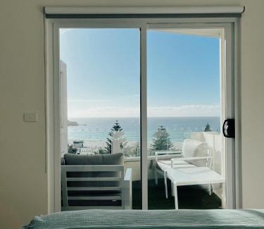 Bondi Beach Apartment | Bondi Beach Waves 2 Beachfront Apartment