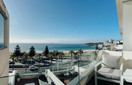 Bondi Beach Apartment | Bondi Beach Waves 2 Beachfront Apartment