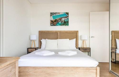 Bondi Beach Apartment | Bondi Beachfront Lifestyle - Ocean Views and Parking