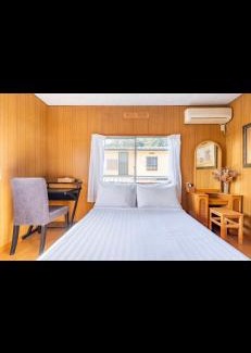Tomisato House | Bonel Guest House