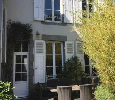 Brehal House | Bonheur and Company
