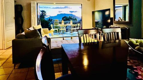 Trawal House | Bonita Vista Plattekloof
