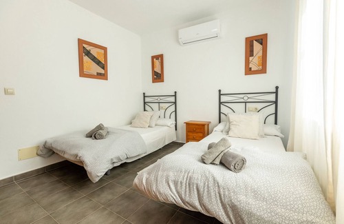 Bolonia Apartment | Bonito apartamento en Bolonia, a 300 metros de la playa. ( Aprt. Luz A)