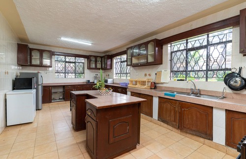 Gigiri House | Bonsai Villa Homestay