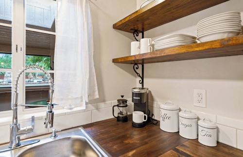 Tanque Verde House | Bonus Suite, Heated Pool, Games, BBQ Solana #6+7