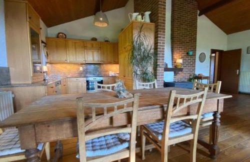Marcouray House | Boogie House