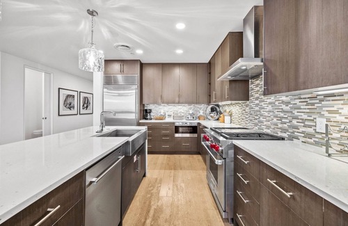 Seagrove Beach Condo | Book a Fall Stay! Viridian 302! Gulf Views! 4 Adult Bikes! Across the Street From the Beach!