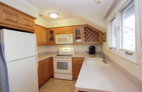 Lackey Condo | Book A Piece of History at Kingsmill Resort in Williamsburg Virginia!