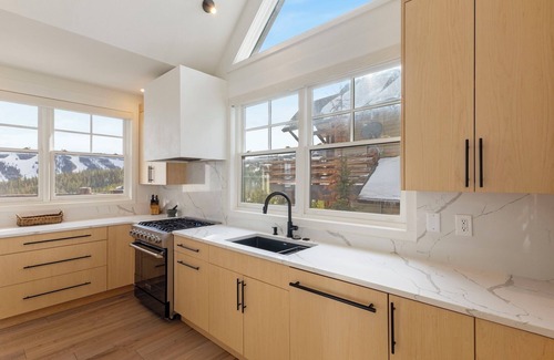 Saddle Ridge House | Book a Summer Stay Today! Ski-in, Ski-out Townhome with Private Hot Tub and Fireplace!