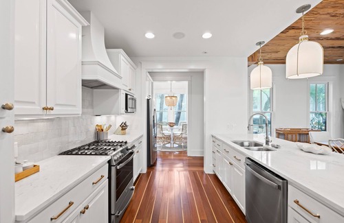 Watercolor House | Book a Vacation Today! Packed with Amenities! Fireplace, Gas Grill, Porches! Private Backyard!