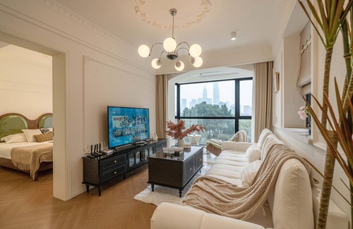 Downtown Shanghai Bed & Breakfast | Book and Bed - Shanghai