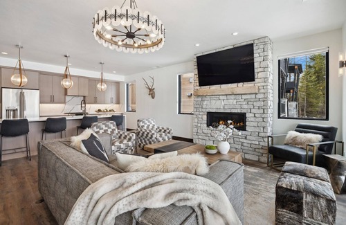 Whitefish Condo | Book for Winter! Condo at Eagle Lake! Hot Tub! Close to Downtown!