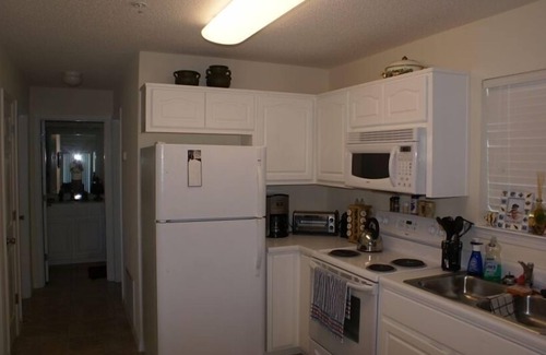 Navarre Beach Condo | BOOK NOW FOR SPRING & SUMMER! BEST RATES 3 BR/2 BA w/3 Queen Beds!
