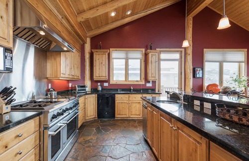 Deer Valley House | Book Now for Summer Stays! Private Alpine home with hot tub, fireplace and mountain views