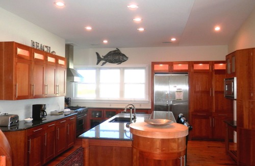 St. George Island House | BOOK NOW.LARGE FAMILY!3 kitchens sleeps 18,5000+ sqftPOOL