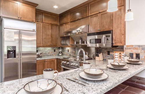 Woodwinds House | Book Summer Stays Today! Townhome with Private Hot Tub, Mountain Views and Grill; Close to Slopes!