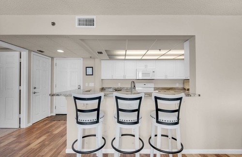 Long Beach Condo | Booking Long Beach August 18, 2025-April 2026 SEE DESCRIPTION PRIOR TO BOOKING