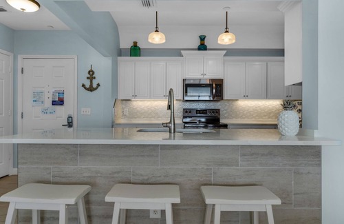 Long Beach Condo | Booking Long Beach August 18, 2025-April 2026 READ DESCRIPTION PRIOR TO BOOKING
