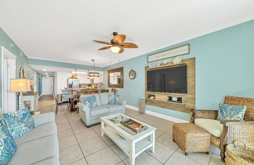 Fort Walton Beach Condo | 🦩Booking Summer! Incredible Courtyard Pools and Gulf Views! ~Waterscape C506~Sleeps 10🦩