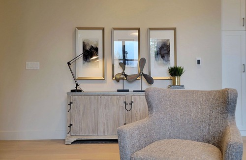 Historic Railroad District Condo | BookStayHop - Plaza North (201-203) Suites Trinity With Gorgeous Mountain Views