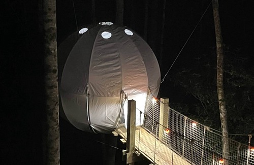 Boone House | Boone Cocoon - NC Glamping in the trees