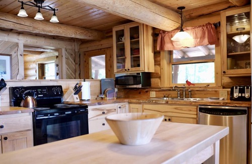 Drummond House | Bootjack Lodge on Drummond Island