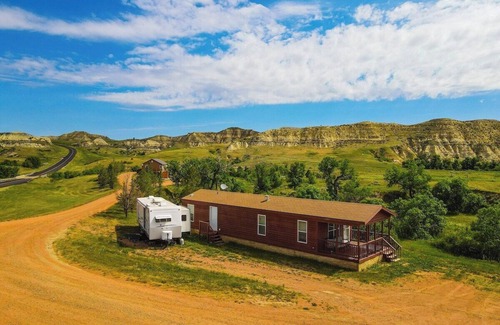 Medora Cabin | Boots Cowboy Cabin Medora 2 BR 1B Sleeps 6