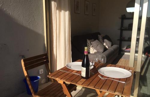 Villeneuve Loubet Beach Apartment | Bord de mer, studio avec terrasse