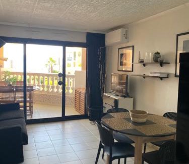 La Bocca Apartment | Bord de mer, terrasse, tout à pieds