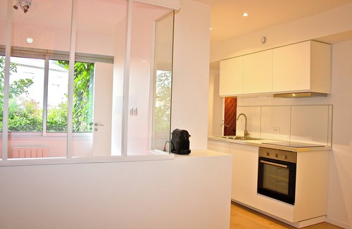 Cauderan Apartment | BORDEAUX CAUDERAN, NEW APARTMENT, CLASS 3 STARS, 10 MIN FROM THE CENTER