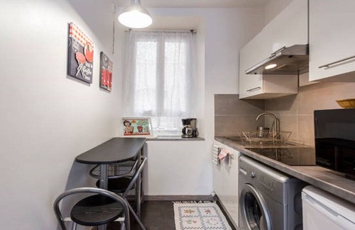 Hotel de Ville - Quinconces Apartment | Bordeaux Hyper Center ville Rue Courbin renovated, cozy and bright