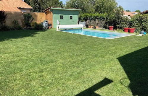 Pessac House | Bordeaux Pessac Pape Clément, house with swimming pool.