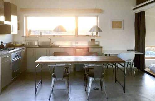 Arroyo Hondo House | Bordering the Rio Grande Del Norte National Monument is a home on the Mesa