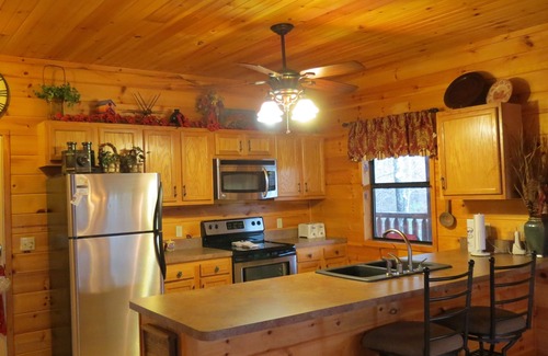Chalet Village Cabin | Borders National Park with Pool Access/Hot Tub/Sauna/WiFi/Pool Table