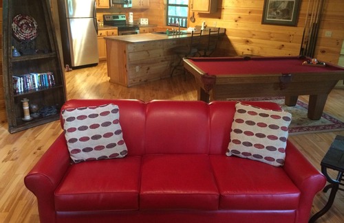 Chalet Village Cabin | Borders National Park with Pool Access/Hot Tub/Sauna/WiFi/Pool Table